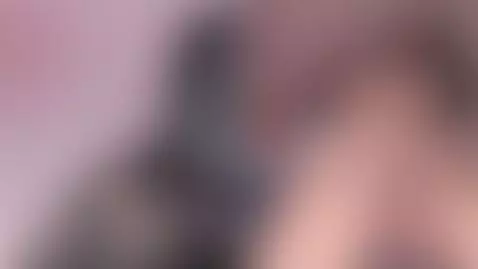 🍆😈 Watching my pussy lips stretch and grip tightly around th... by annitavoss