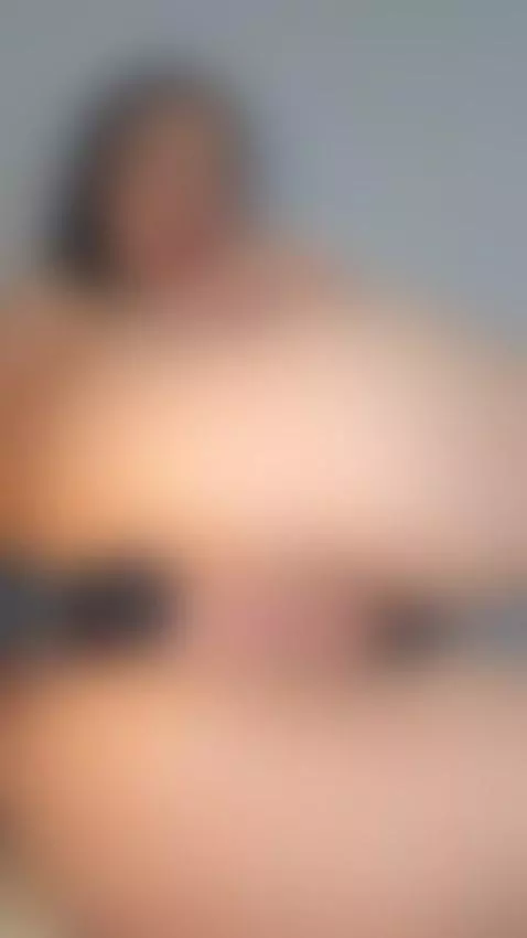 fingers in my tight ass 🔥😈🥵👌🍆🍑https://stripchat.com/Ana_Luuc... by analuucia
