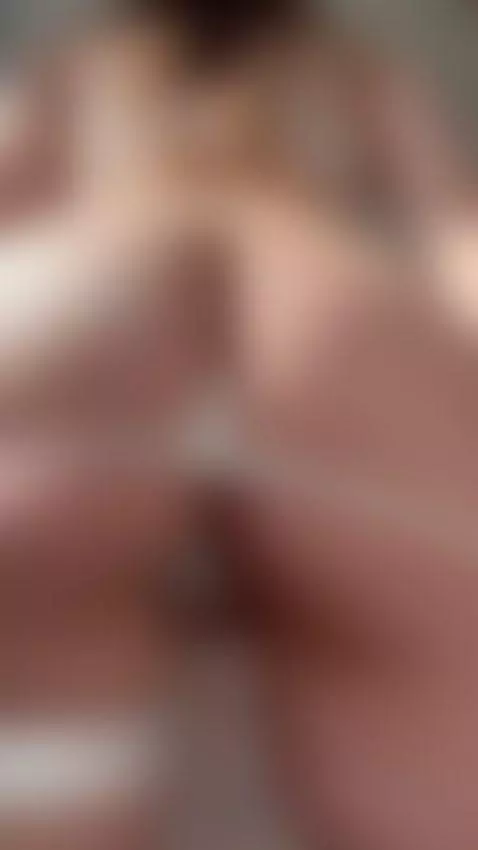 😏Curvy brunette ready to explode for you 🍆 Unlock OF by sophiefaye