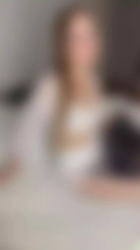 😈Curvy brunette clenching tight 💦 Join OF by sophiefaye