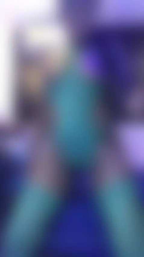 https://www.camsoda.com/es/alyssawest Just got comfy... who ... by alyssawest