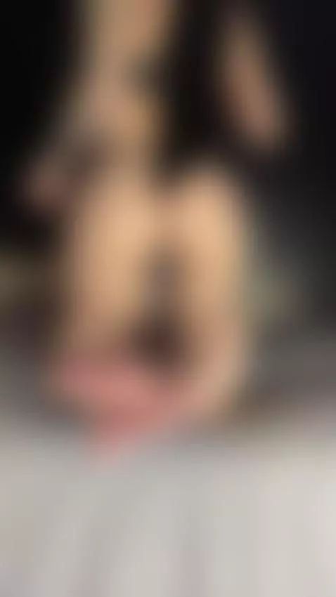 Keep my toes in your mouth while my soles stroke your cock by milanoir