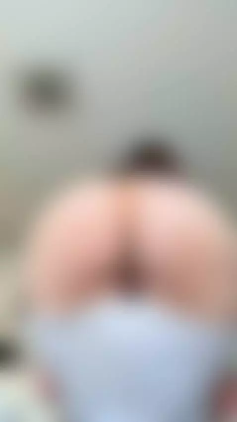 This horny slut should be the reason you jerk off by yourmiaa