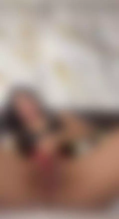 cameltoe and pussy wet online now by solcanela13