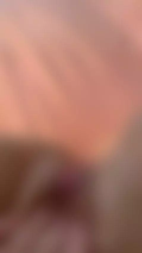 Ginger girl fucking her hand like she’s desperate 😈 by d1anafoxy