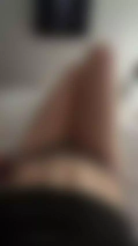 Put your mouth between my legs, then fuck the body you could... by sexyoxi