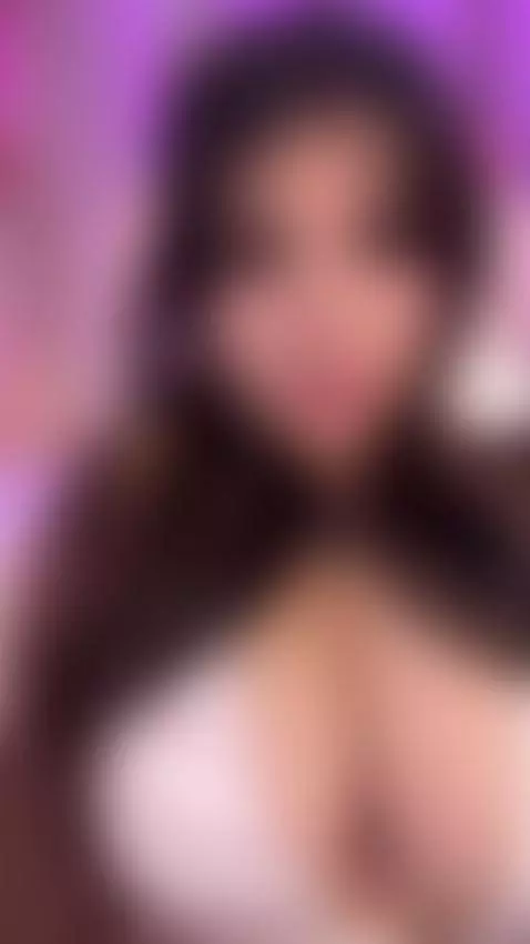 I want to trap your huge cock with my tits💦🍆🔥 by giamoretti1