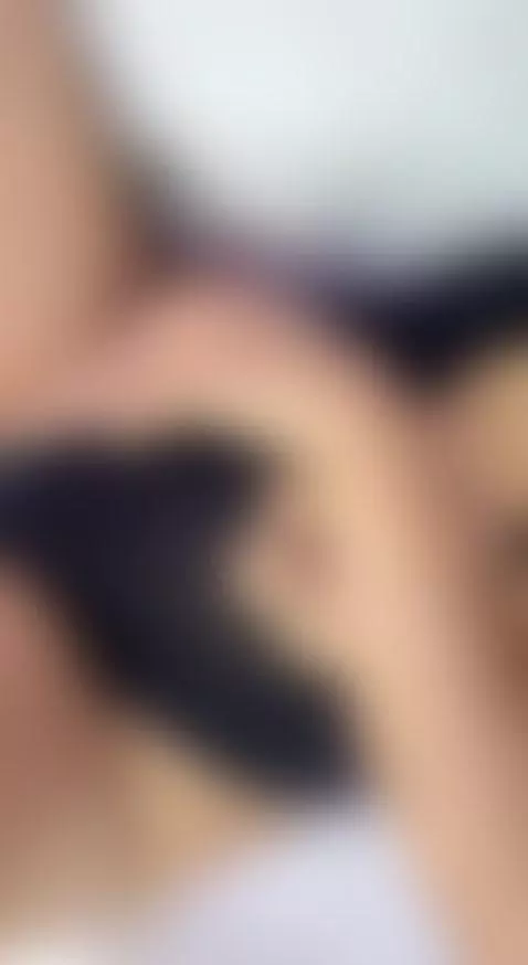 Latina de mirada irresistible, esperando tu visita 👀 by zoejohnsxxx