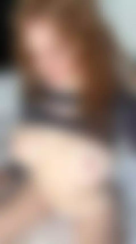 Redhead, home alone and bored. exclusive clip for you tonigh... by didichop