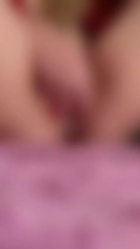 Do you like my pussy?🤤 by goldencurves