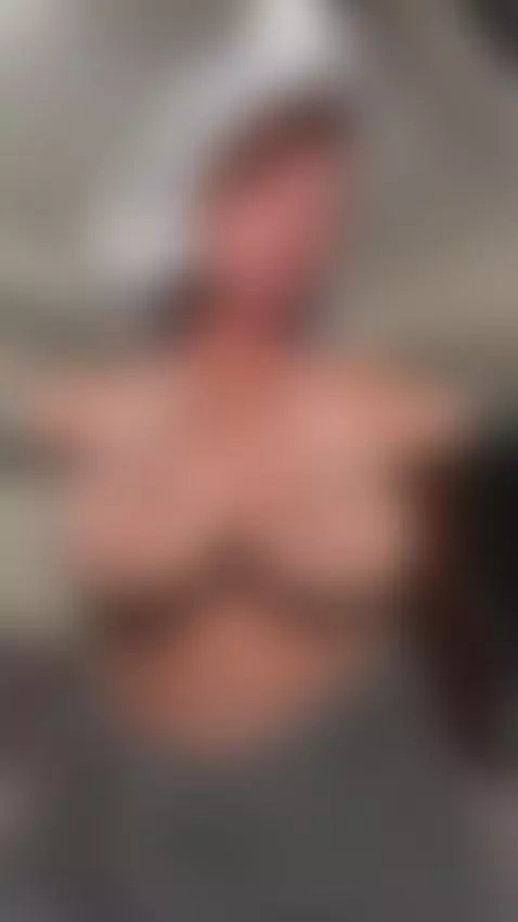 My bouncing tits on display, and one glance was never going ... by dilylabloom