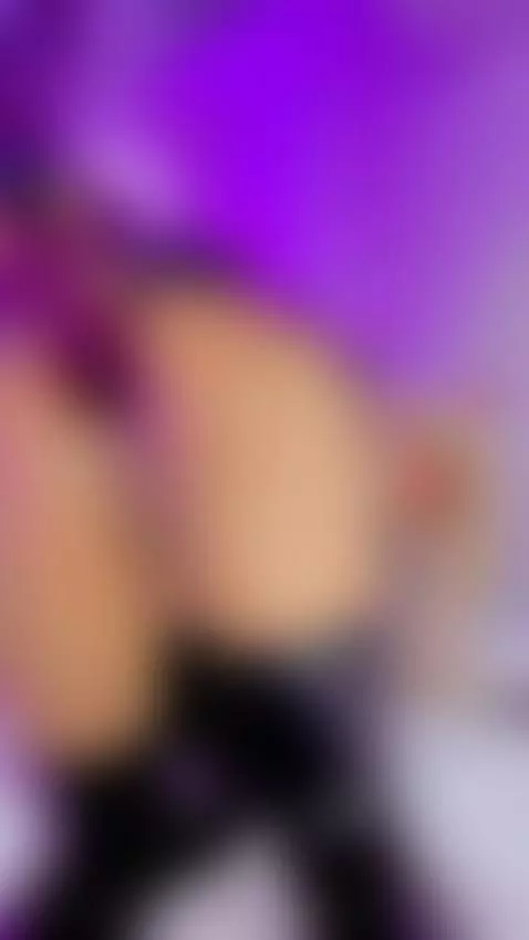 Blonde trans woman spreads her ass and fucks herself with a ... by palmerfoster