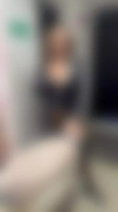 sexy for you with a little horniness you help 🔥 by abril-sexx
