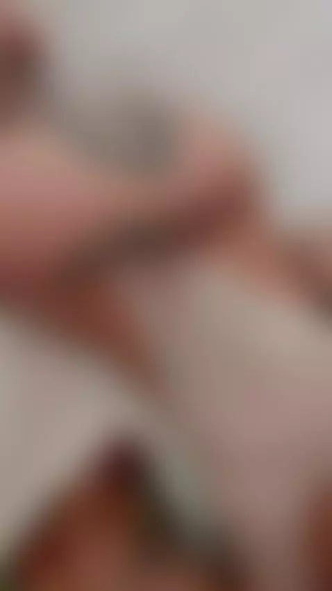 I'm always so hot 😏
https://chaturbate.com/jinx__1/ by 1jinx11