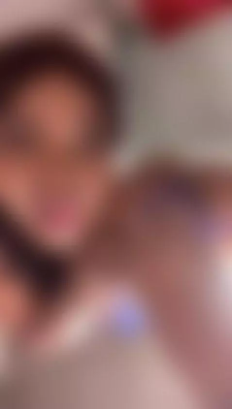 Will you let me sit in your face? by reginabans