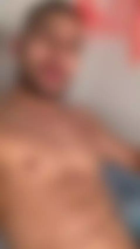 Hola chicos, estoy en linea ahora mismo!
Hey guys!, I am onl... by carl2024