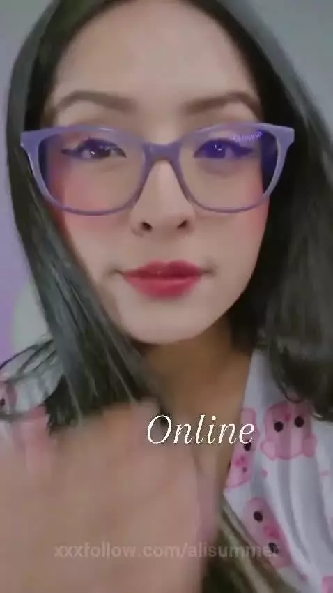 online guys !! by alisummer