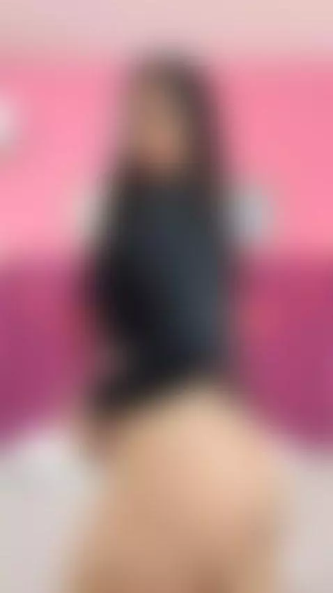 Would u like to fuck me trought my thong?🍆🥵 by ninirestrepo