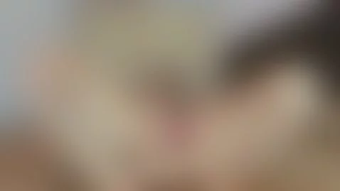 I show you my Pink  lips by awsometiffany