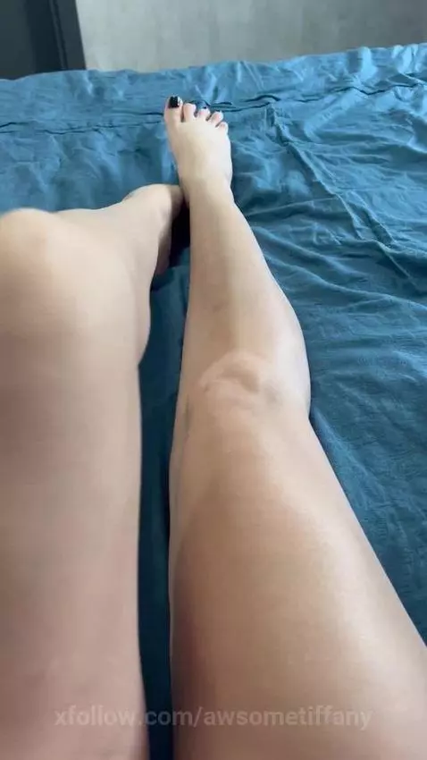feets, horny, hot by awsometiffany