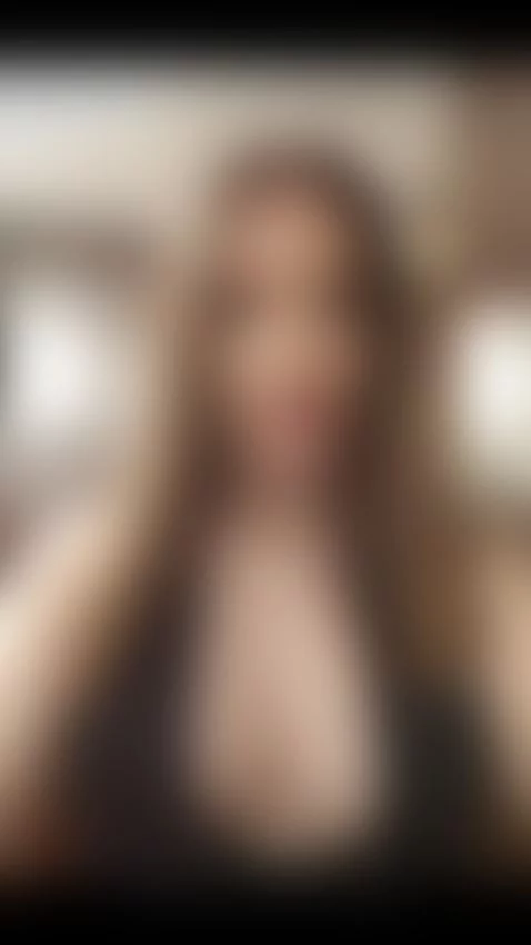 sexybody, lips, titsnatural by candyx