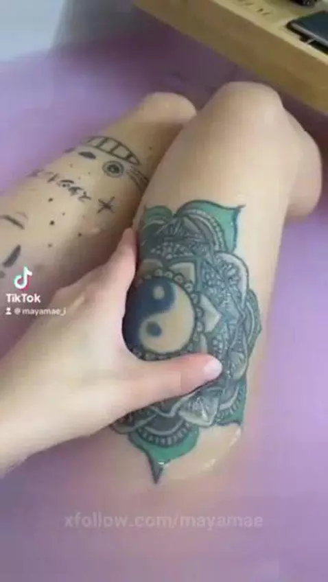 Squish squish by mayamae