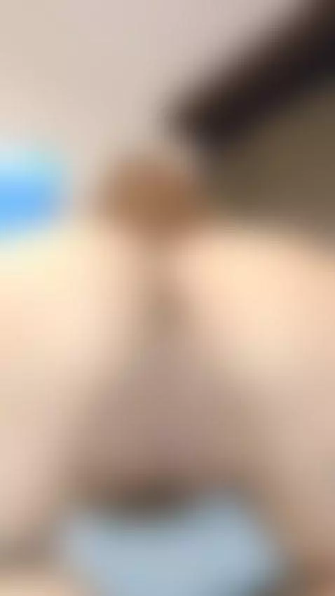 🍑 by alesyahampton