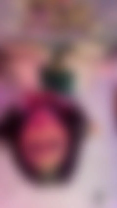 😜🫣 by saraowens