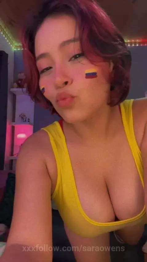 🇨🇴🎉 by saraowens