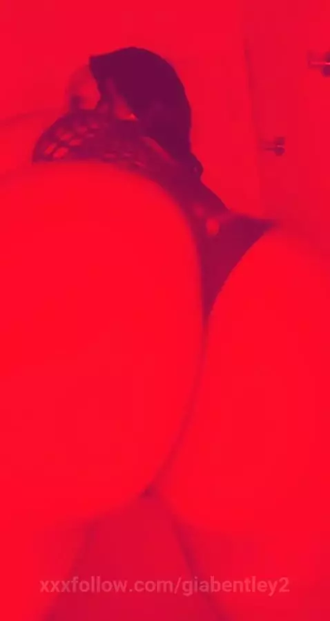 slow mo by giabentley2