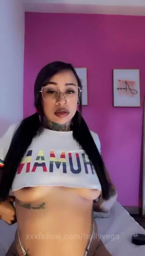 I wanna be yours, naughty babe🙈 by hollyvega