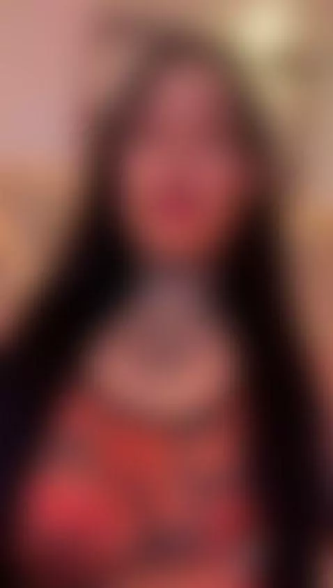 Forget tricks, I’m only here for your treat🎃🔥🤤 by hollyvega