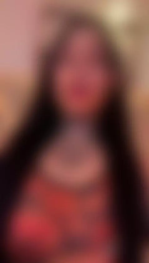 Forget tricks, I’m only here for your treat🎃🔥🤤 by hollyvega