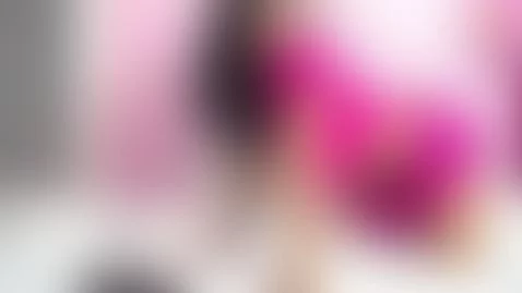 LOVE PINK by hollyvega