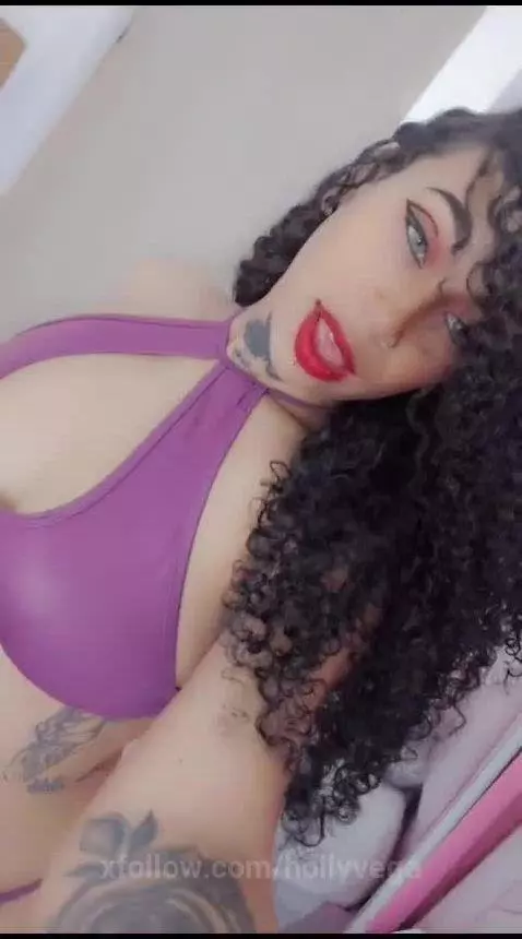 Daddy I love seeing myself sensual for you 💋🍒🔥 by hollyvega