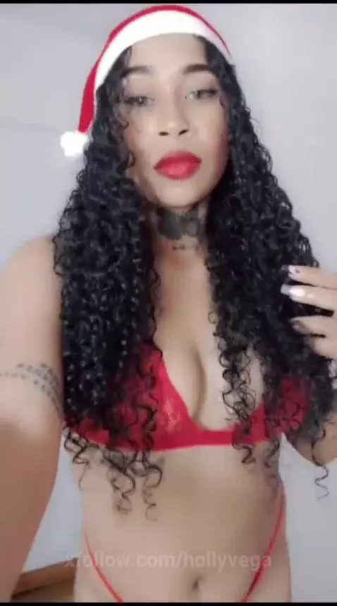 Im ready to give u present 😈 by hollyvega