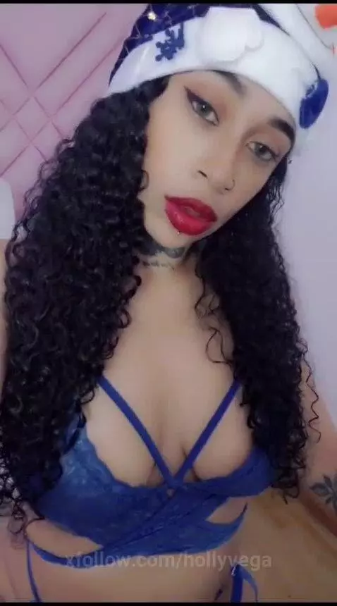 Undress me now, dirty boy 😏😈 by hollyvega