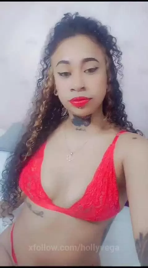 Let's try each other, put your dick, I'll put my pussy by hollyvega