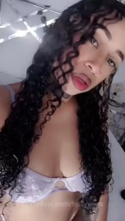 Im ready to please u daddy 💋 by hollyvega