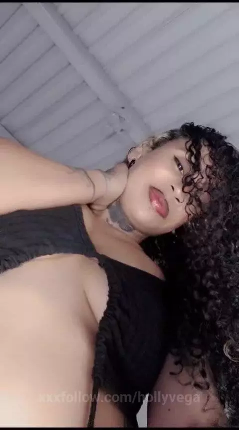 kiss me love 🔥 by hollyvega