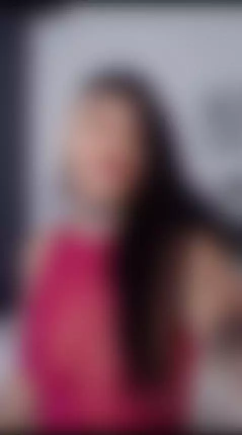 put me in your bed 🔥 by hollyvega