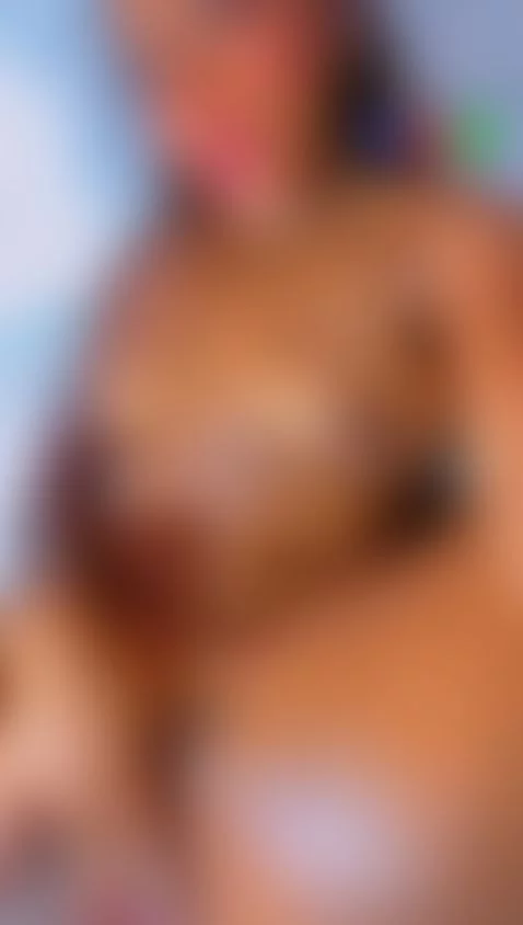 My pussy is so wet rigt now by valentinarivas