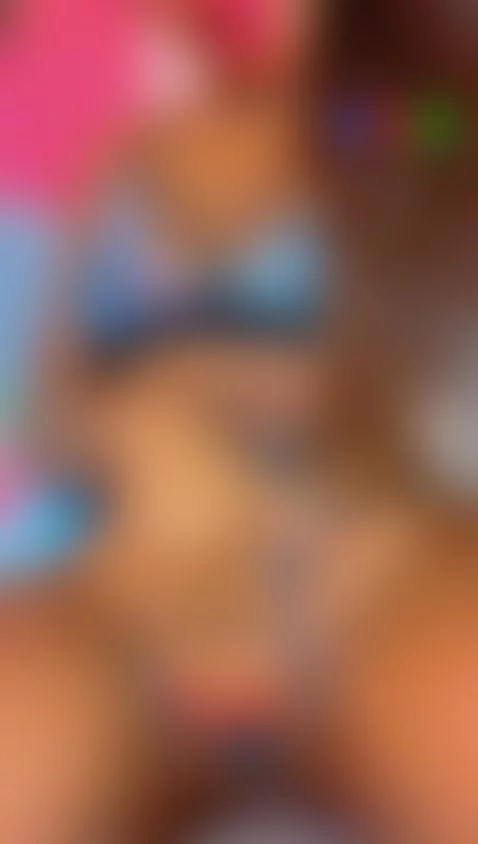 Taste this chocolate pussy 🥵 by valentinarivas