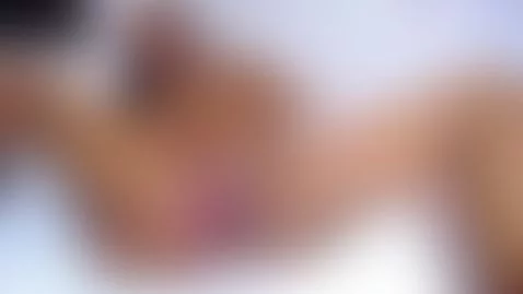 i'm so fucking horny by valentinarivas