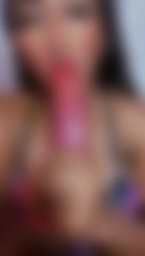 Imagine that this is your cock and I suck it like this ❤ by valentinarivas