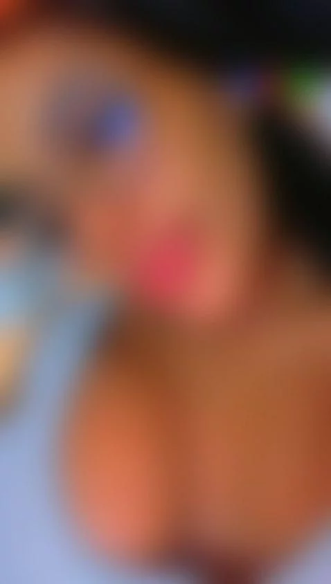 I would love your company in my bed. 🥰🍒🔥 by valentinarivas