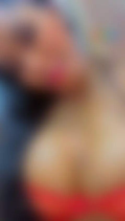 Fuck my tits I want to feel your dick 🍒🍆😏 by valentinarivas