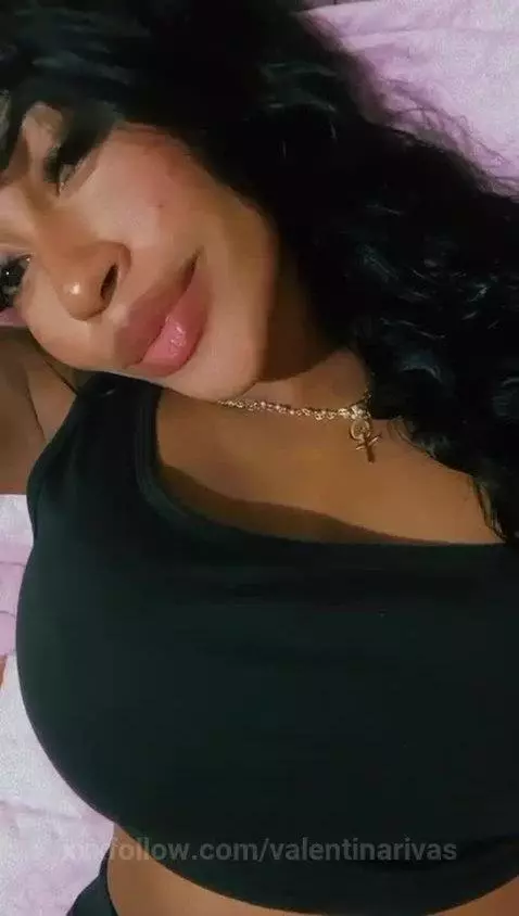 I would love to have your company in bed 💋🍒🔥 by valentinarivas