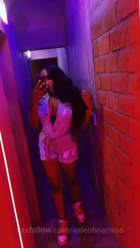 Are you ready to let go and see what happens? 😏🍒🔥 by valentinarivas