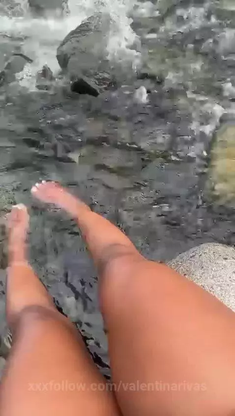 Would you like to fuck on the river bank? 😏🔥💦 by valentinarivas